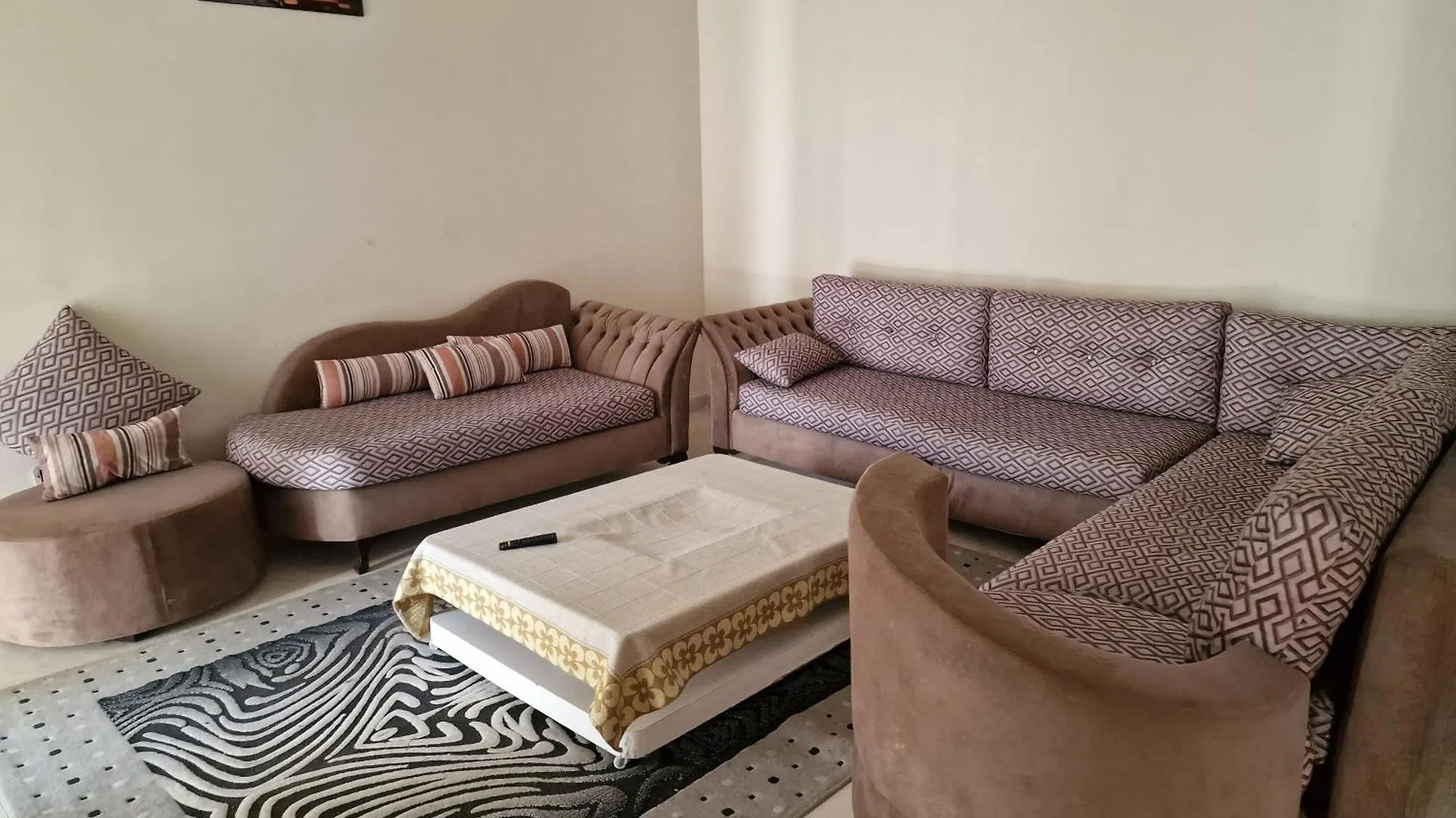 Tom II Expresse Medical Apartment Tunis